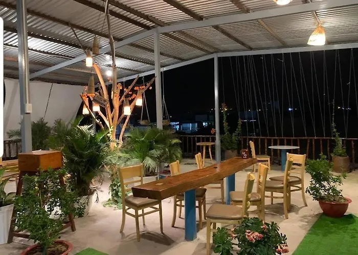 Kiwi's & Cafe 3* Фантхьет